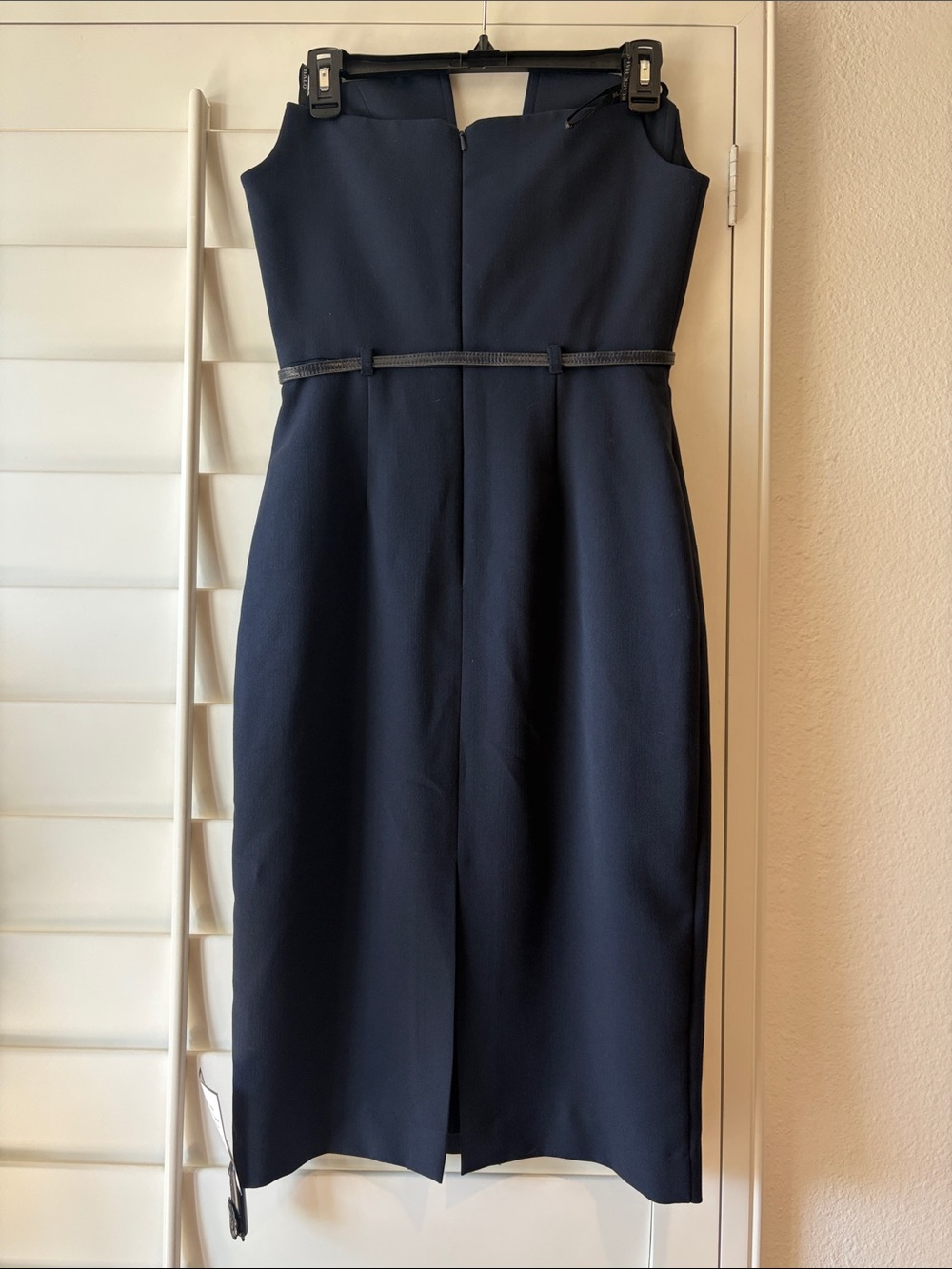 BLACK HALO NWT Lena Strapless Belted Sheath Dress Navy 6 - Picture 5 of 14